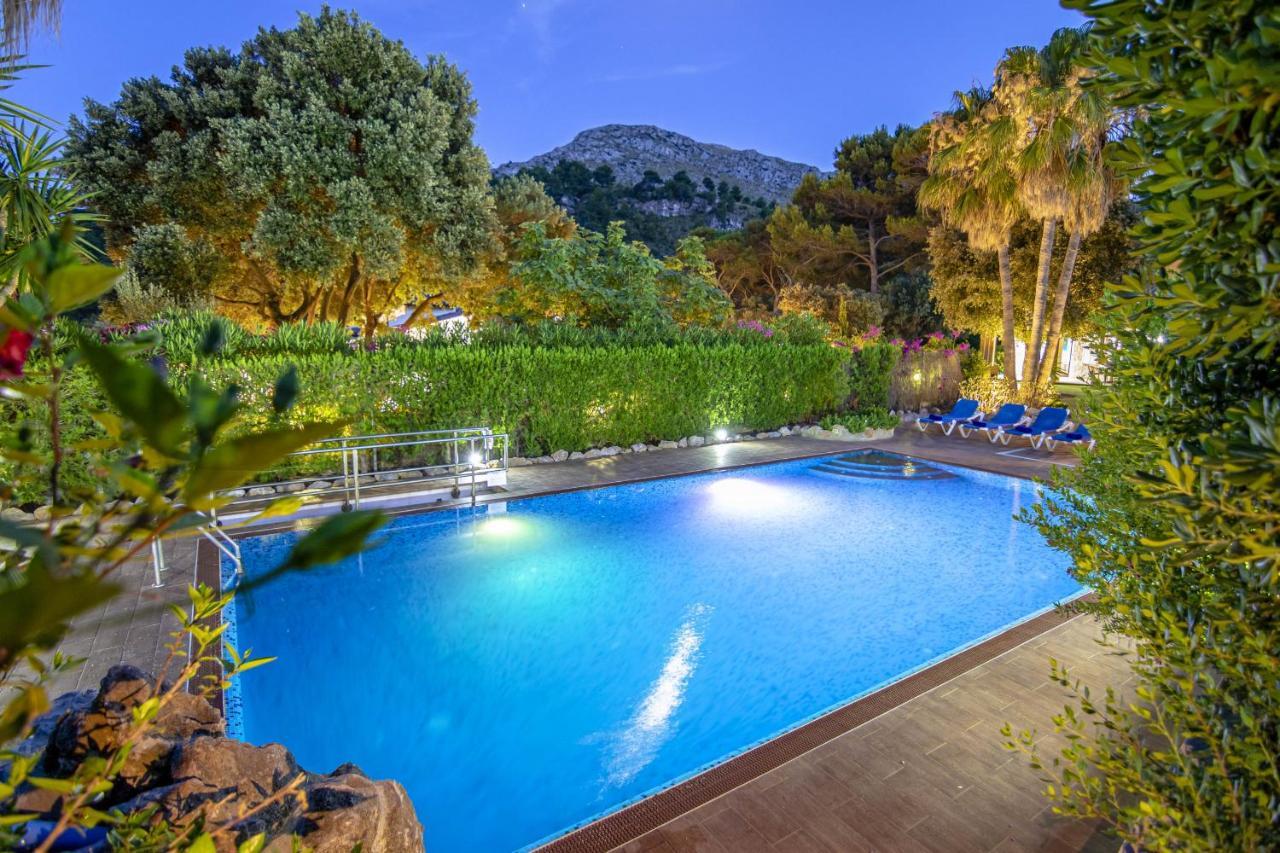 Villa Formosa Cala de Sant Vicenc Buitenkant foto