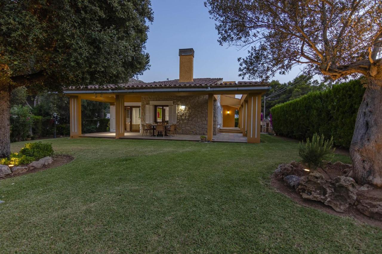 Villa Formosa Cala de Sant Vicenc Buitenkant foto